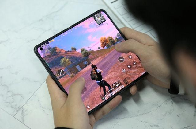 和平精英「九天追锁一体」iOS辅助